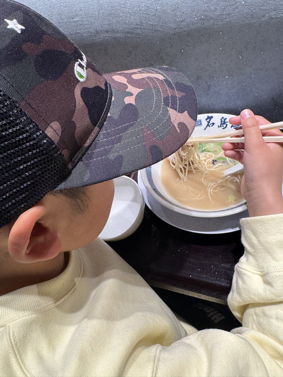 goriken1024's tweet photo. 息子とデート https://t.co/JkRSNgXSIp