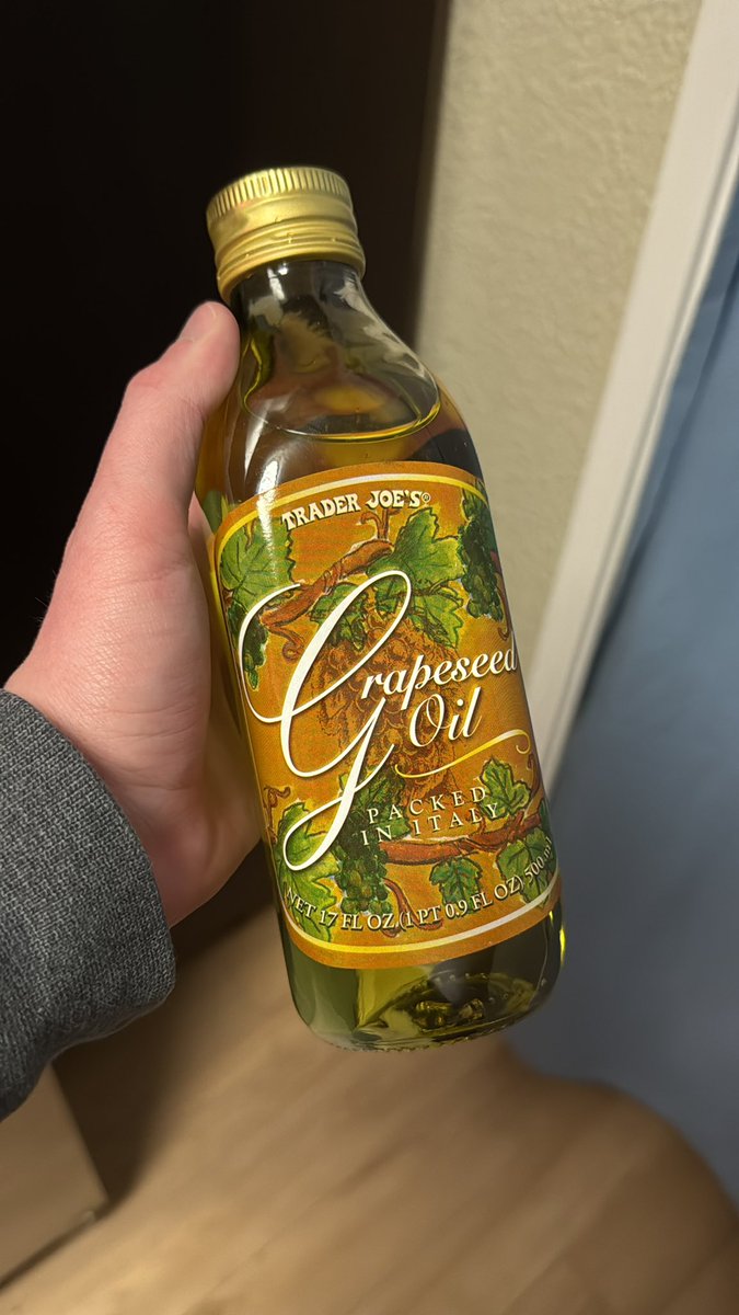 Curry2TimeMVP's tweet photo. @scmedicinals is this ok to use for my ribeye I’m cooking tonight? https://t.co/24FRzEC6OB