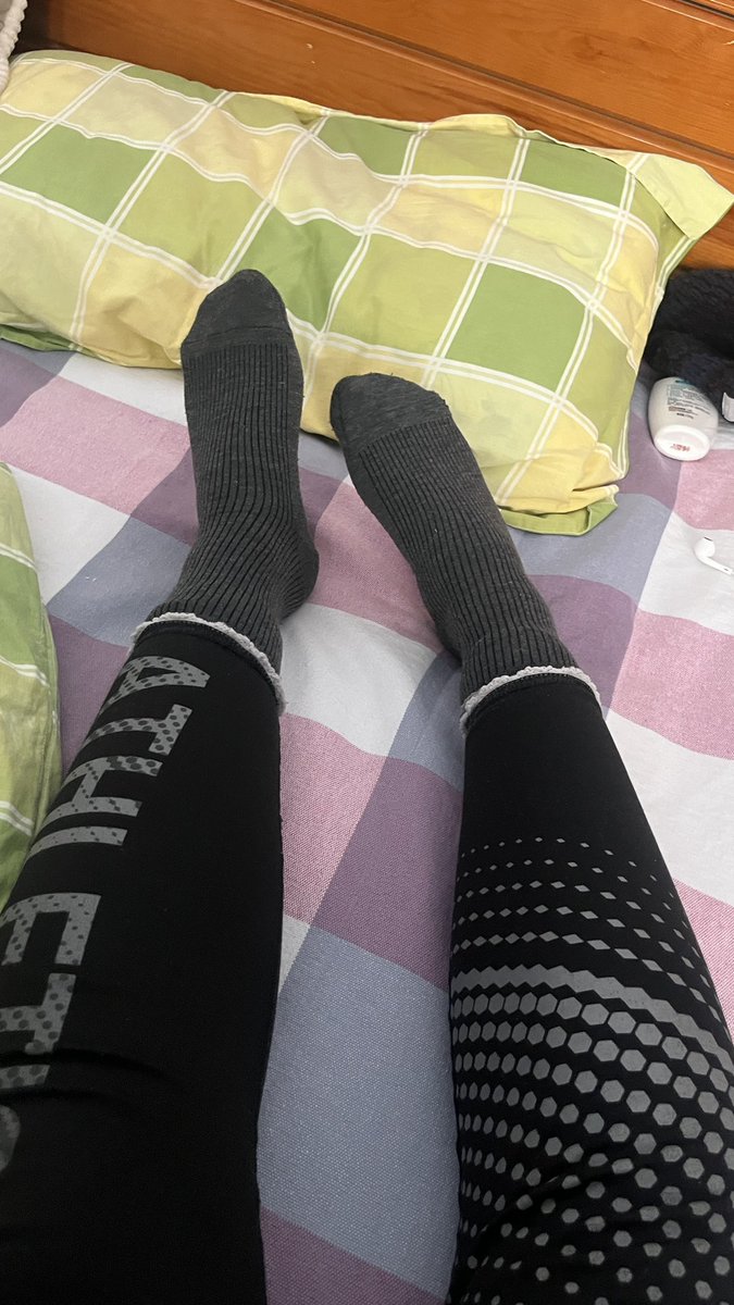 黄推福利内容 - 每天都睡不醒的精彩图片 福利姬每天都睡不醒分享的黄推图片2 - 网红私拍内容