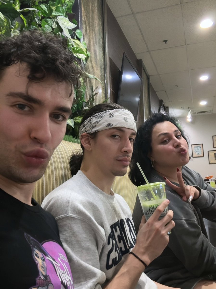 Morphine Love Dion looks gorgeous in Las Vegas with Plane Jane and Mirage ❤️❤️❤️