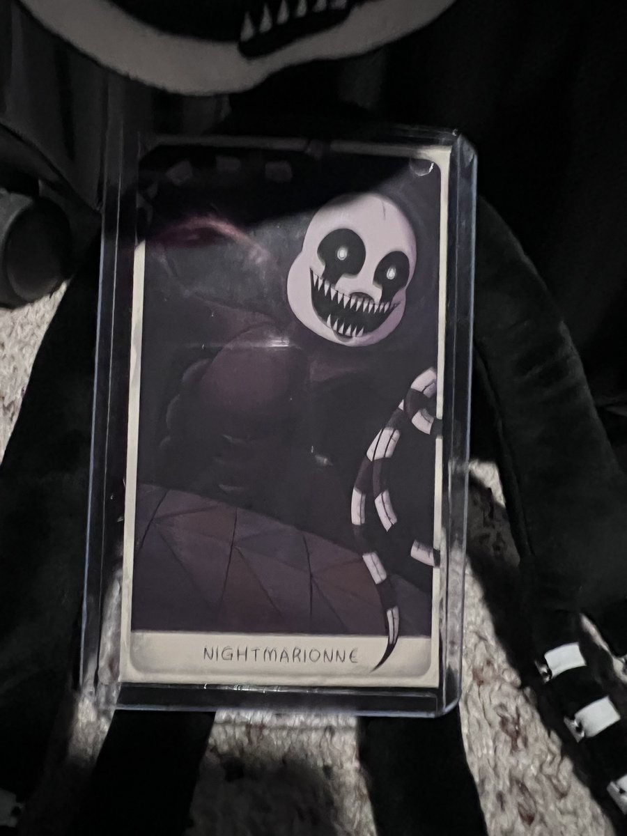 The_Mr_Velvet's tweet photo. Finally got the @hexbrand  nightmarionne plush!
Love the design it has, it looks really good, and the bendable parts are really well made and definitely worth the price

Some really high-quality stuff

Plus, the card artwork is really good!
#fnaf #nightmarionne https://t.co/QihUDS5N7x