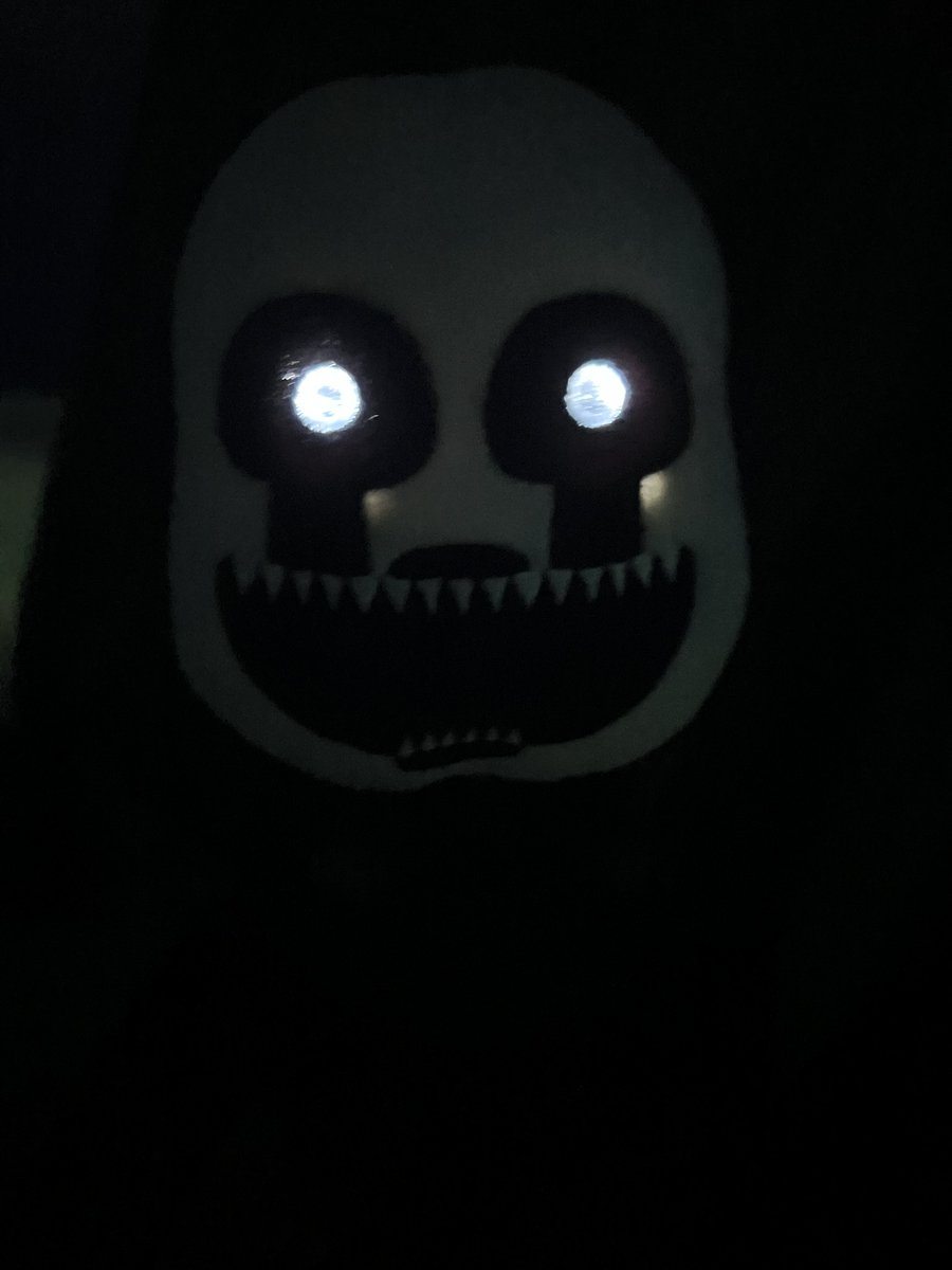 The_Mr_Velvet's tweet photo. Finally got the @hexbrand  nightmarionne plush!
Love the design it has, it looks really good, and the bendable parts are really well made and definitely worth the price

Some really high-quality stuff

Plus, the card artwork is really good!
#fnaf #nightmarionne https://t.co/QihUDS5N7x