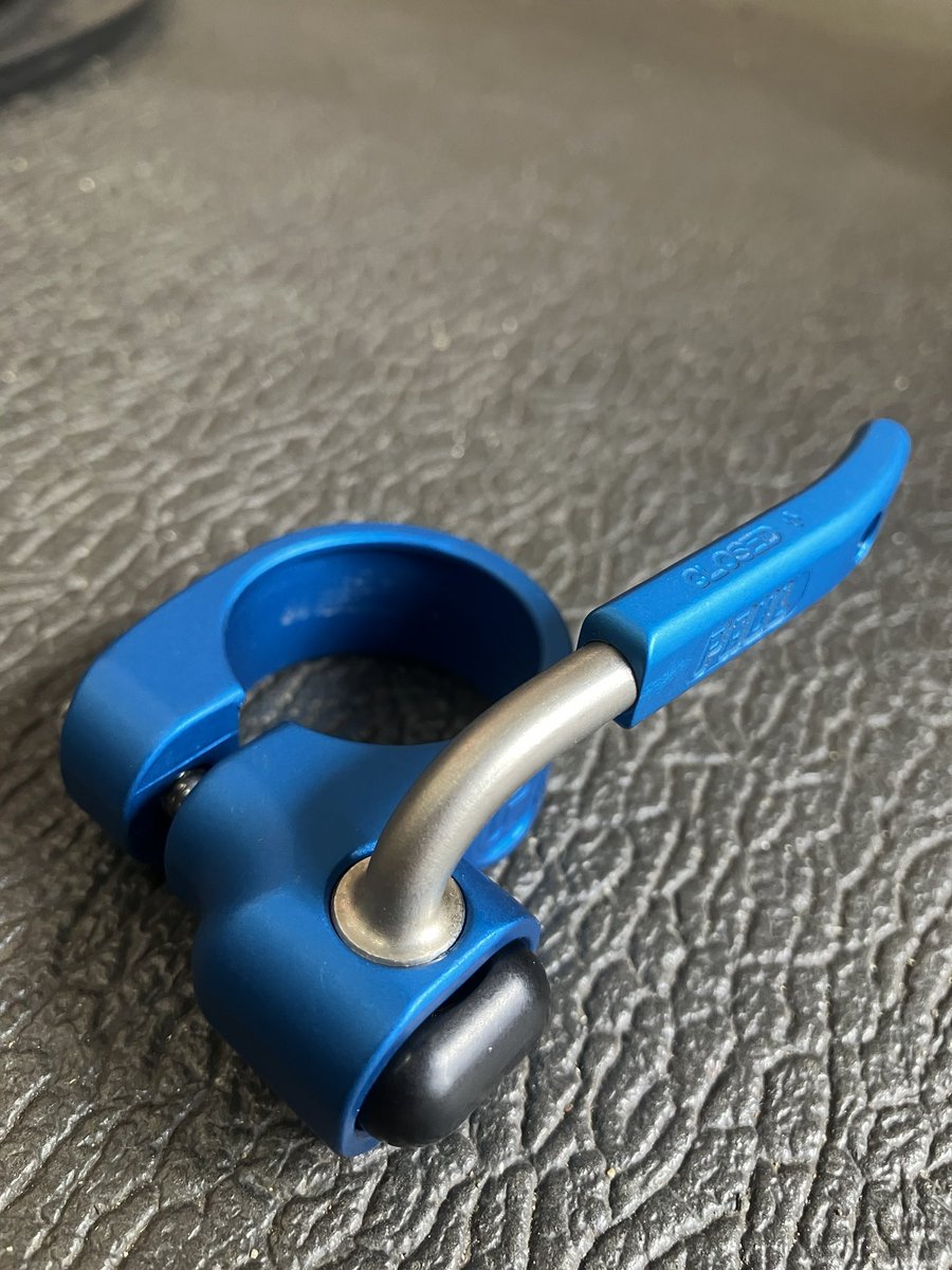 SURVA's tweet image. ジュエリー気分で #paulcomponents のシートクランプなどいかが？。ドロッパーシートピラーも良いですがコンパクトにさりげなくQRシートクランプもいい味出してくれます。

#cycling #サイクリング  #グラベルライド #gravelride #gravelglinder #outdoor #アウトドア ⠀
#survacycle #福井