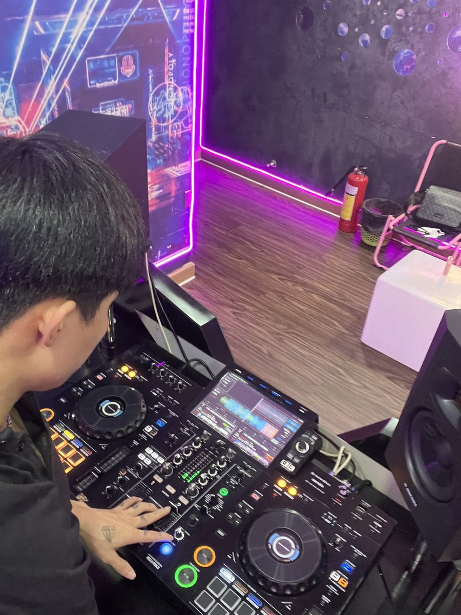 Nguyễn văn phong tweet media