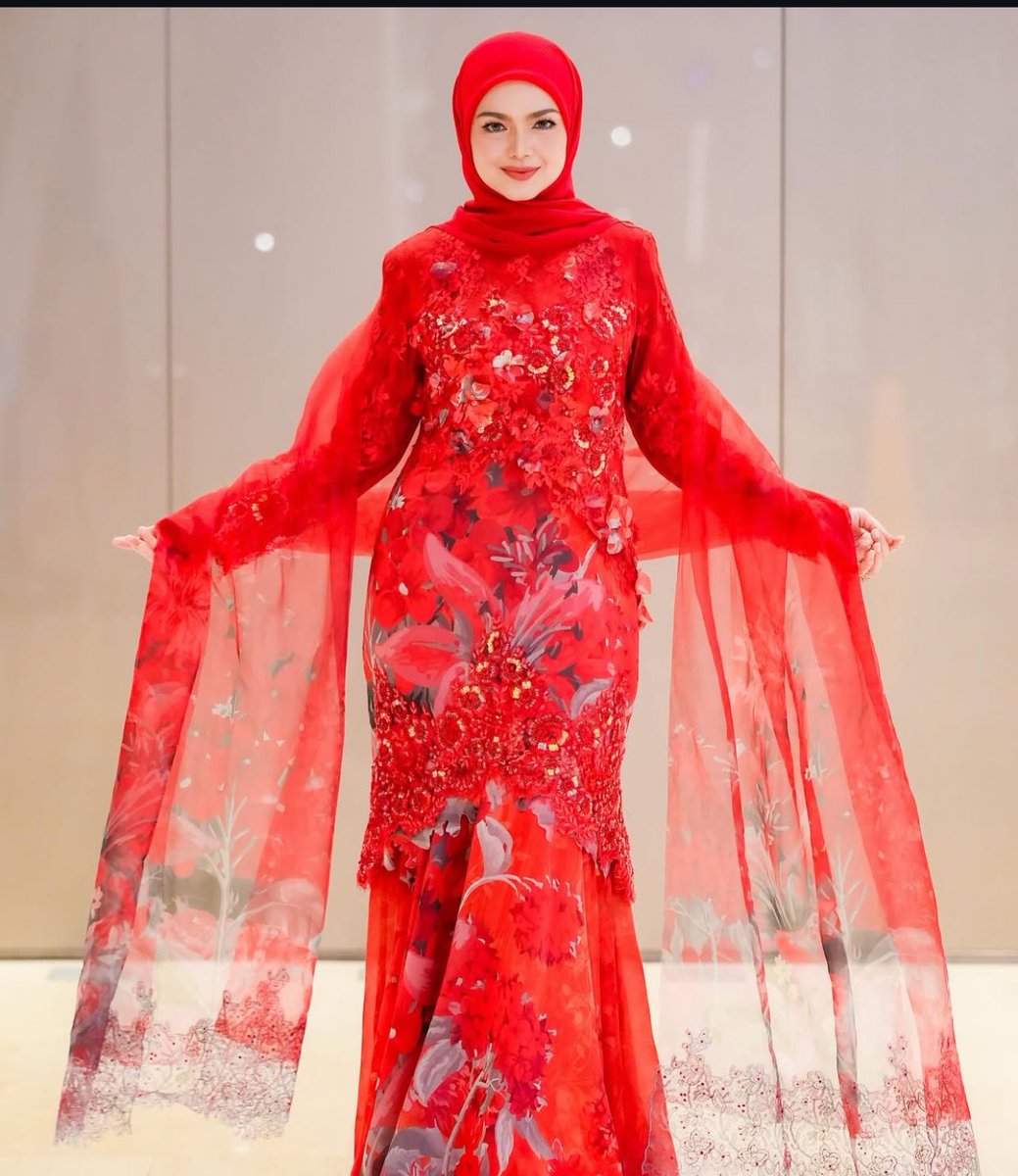 OHIOISONFIRE's tweet image. Fans left puzzled after Biduanita Negara Siti Nurhaliza seems to post and delete this mysterious IG story