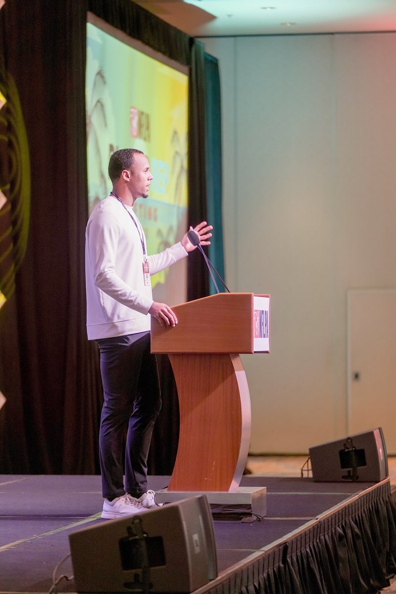 Collin Johnson tweet media