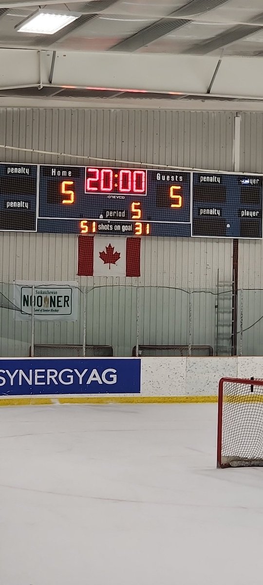 Going into second OT period in Lumsden...#QVHHL
