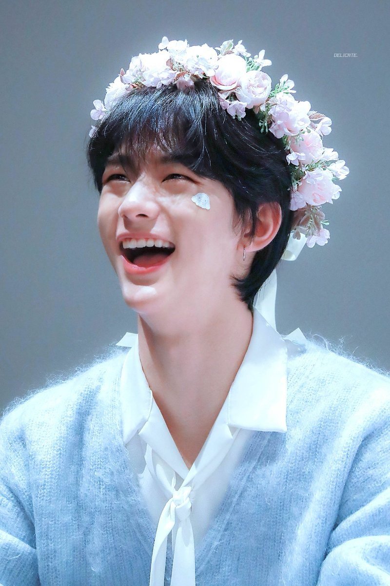happy birthday hyunjinnie !!