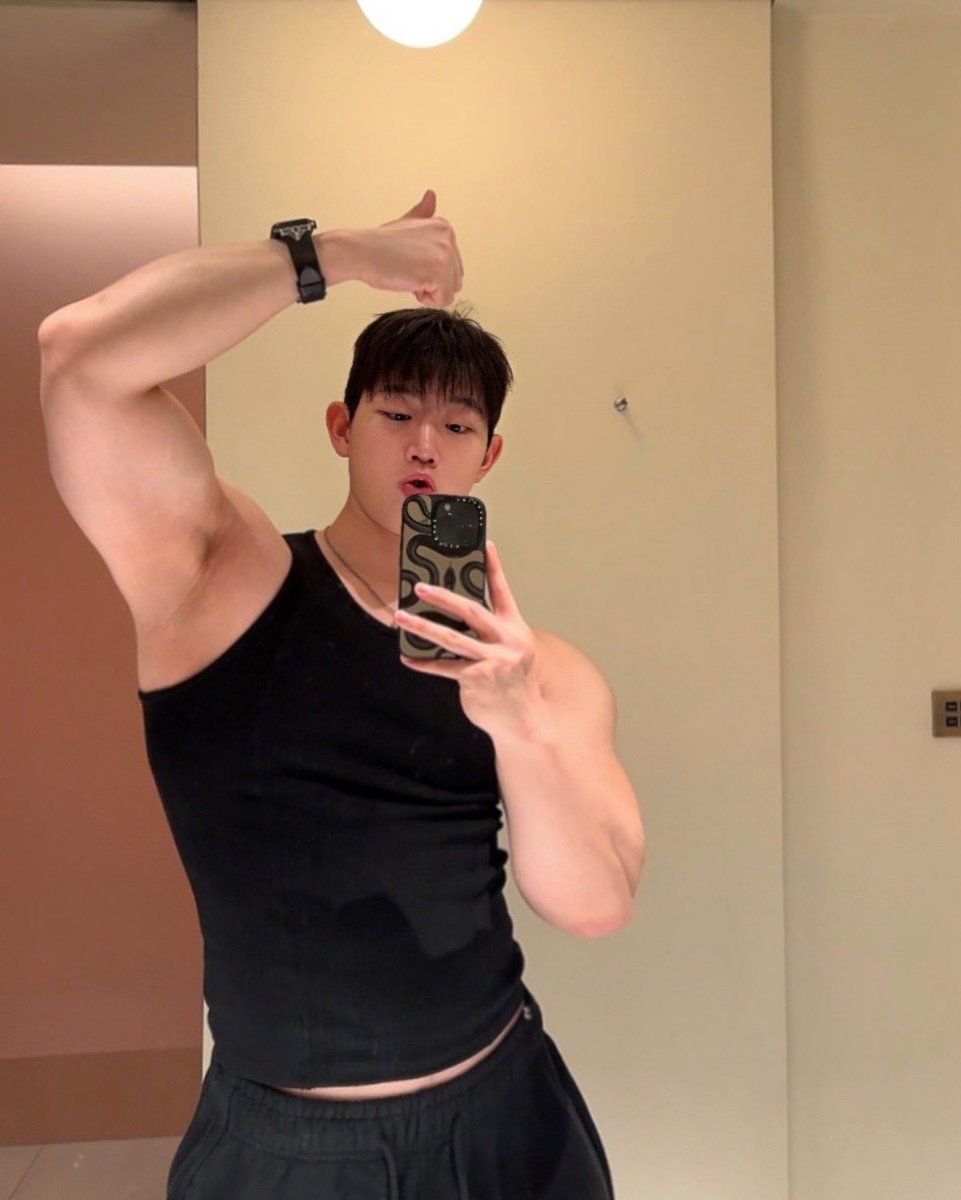 cdg_homme's tweet image. w2ooong