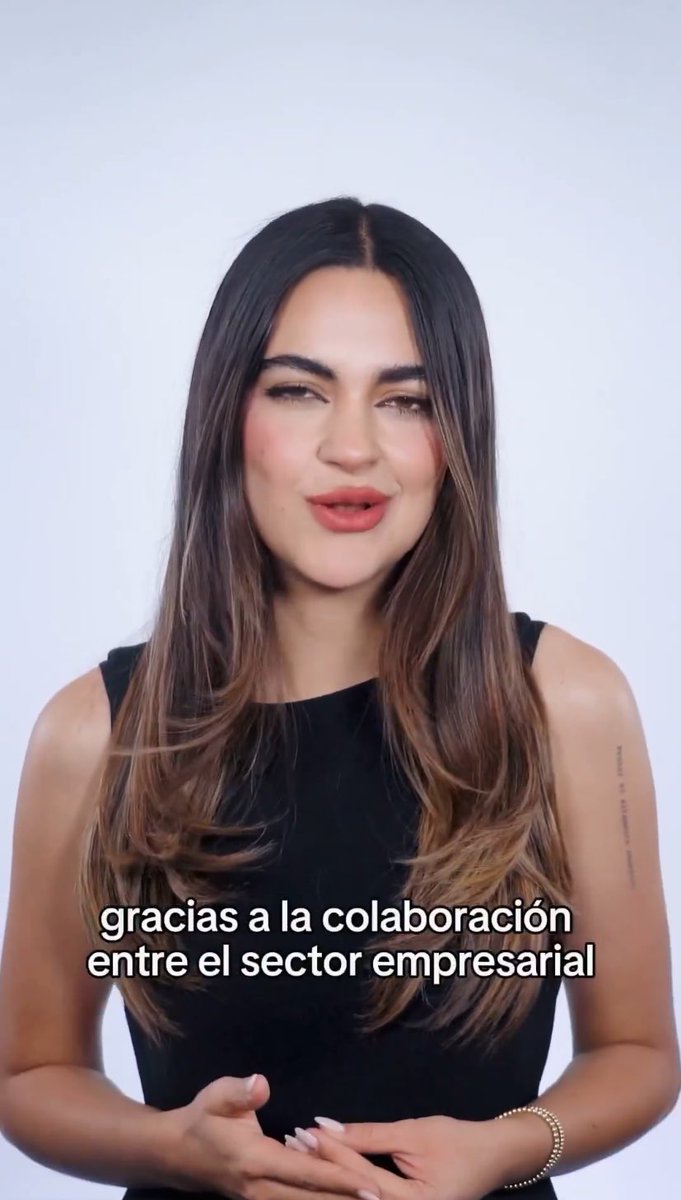 vampipe ⍨ (@vampipe) on Twitter photo Dice <a href="/AndreaChavezTre/">Andrea Chávez</a> que los $30 millones mensuales que cuestan sus camiones con los que hace campaña anticipada, los pagan empresarios.
Vaya, pero qué interesante…
Oye ¿te acuerdas de este tuit? Dice <a href="/AndreaChavezTre/">Andrea Chávez</a> que los $30 millones mensuales que cuestan sus camiones con los que hace campaña anticipada, los pagan empresarios.
Vaya, pero qué interesante…
Oye ¿te acuerdas de este tuit?