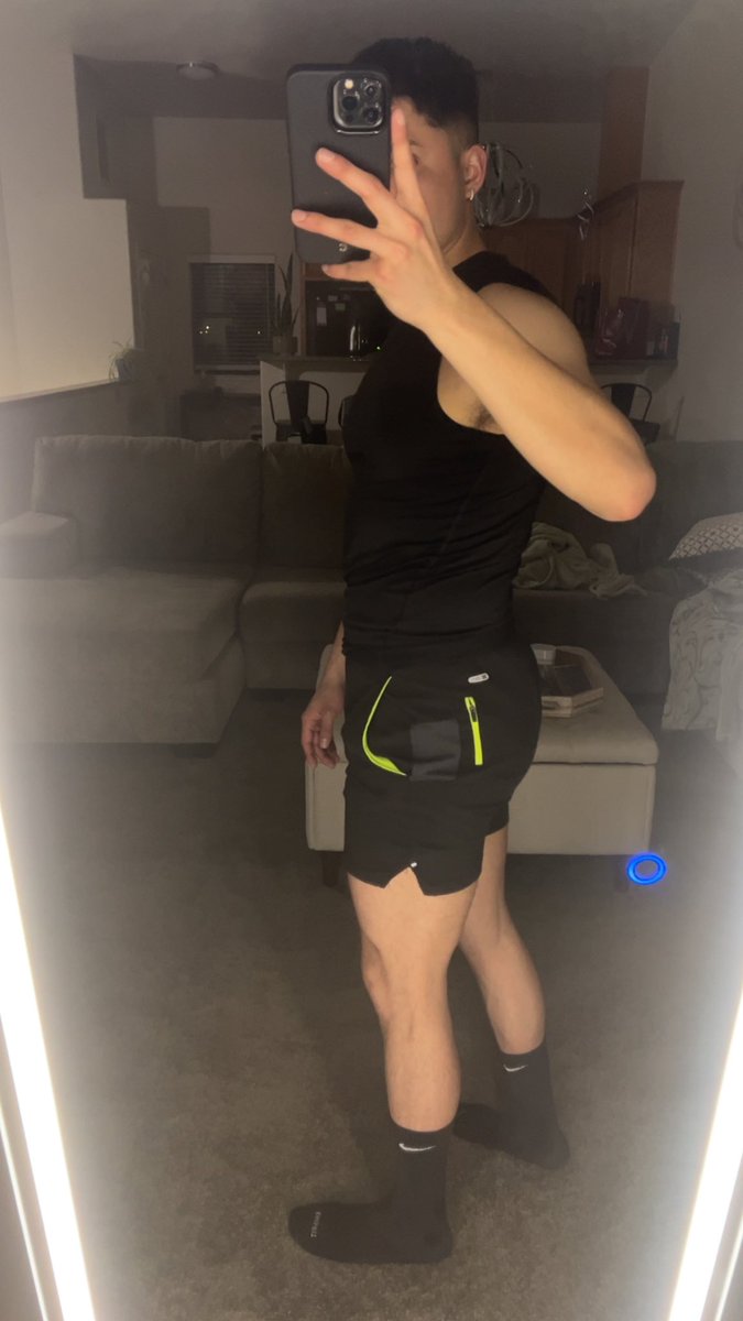 nathanxxpeter's tweet image. Let’s workout