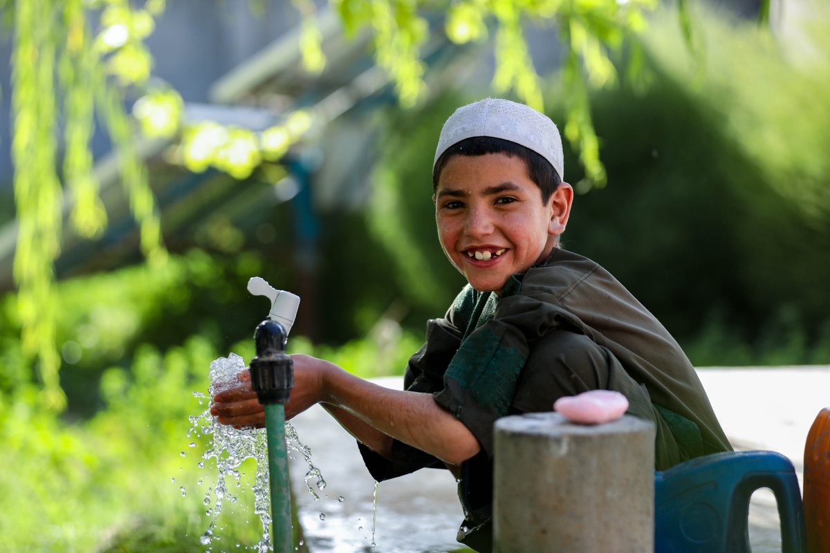WorldVision's tweet photo. Clean water is flowing again in Herat, Afghanistan!

After the October 2023 earthquakes, 6 water networks were restored—bringing safe water to 2,180+ people.

See how clean water is transforming lives. 🎥

 Watch now: https://t.co/MmZbcnGVBC https://t.co/AVmZdhPlAr
