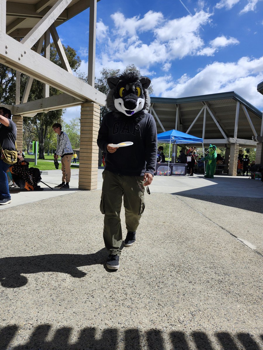 retropawss's tweet photo. Perhaps I should use this account more https://t.co/RmULiyL7M0