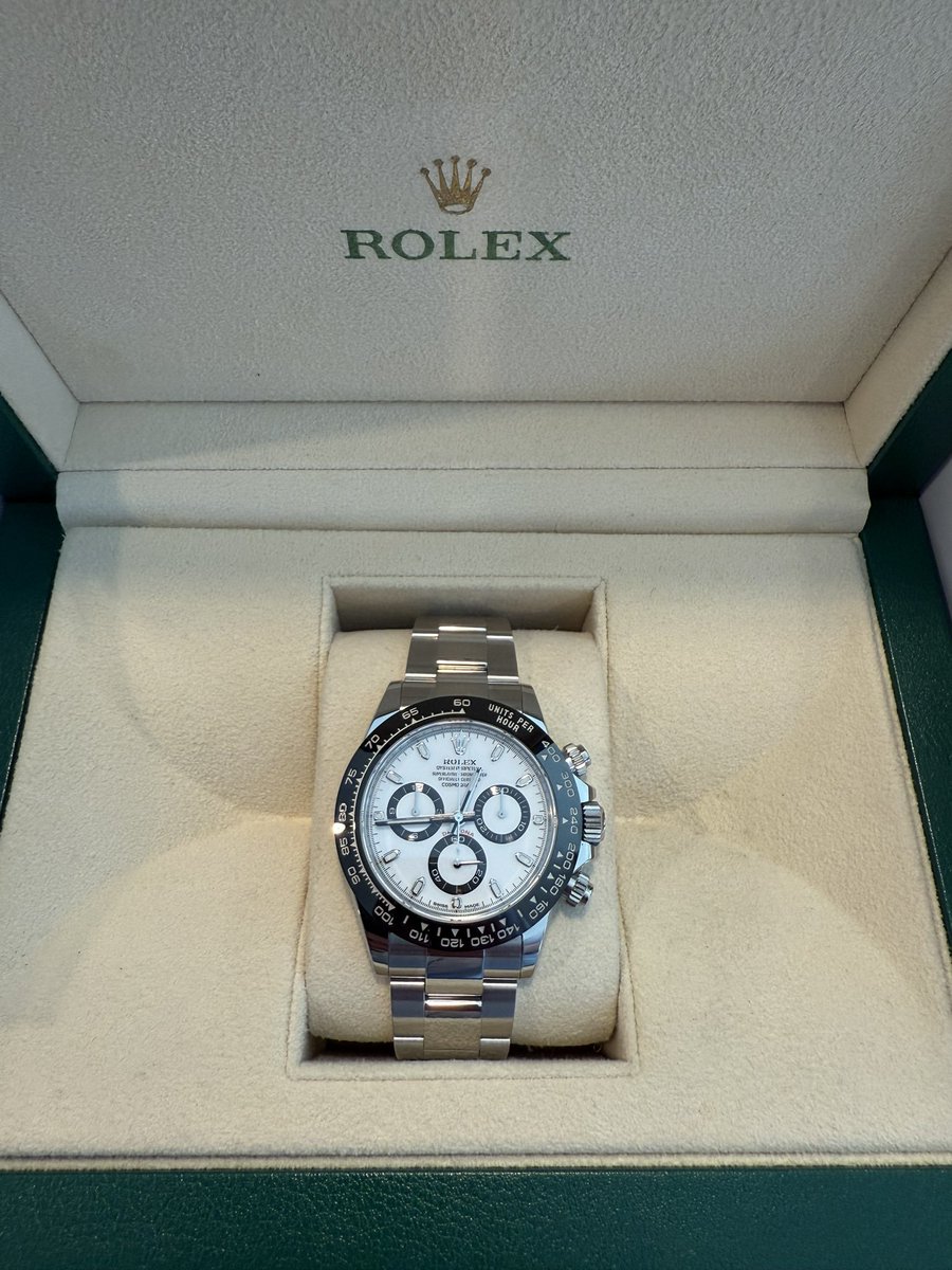 domodegen's tweet image. "memecoins are dead"