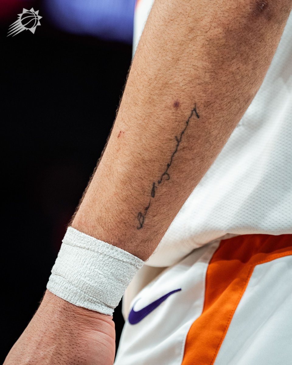 Suns's tweet photo. Be Legendary ♾ https://t.co/eFesxN8LJL