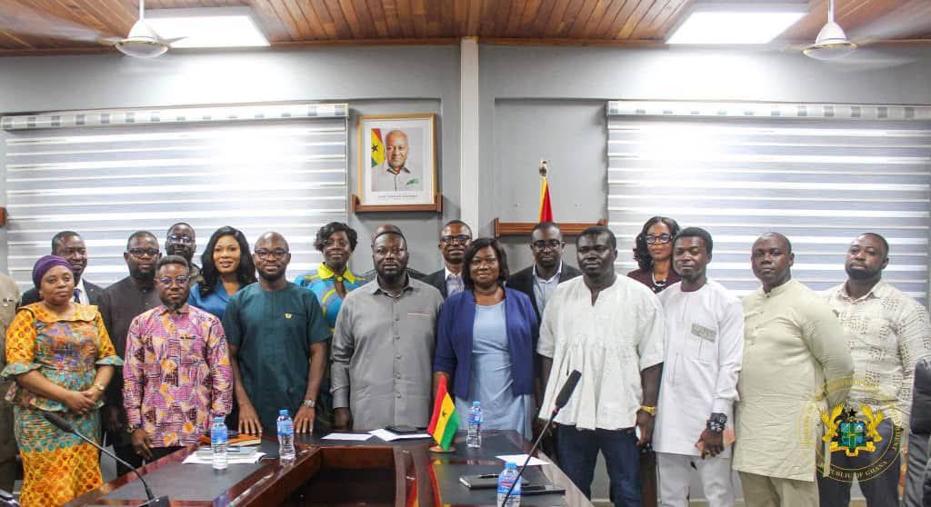 Brightbotchway2's tweet photo. Empowering the Next Generation!

The Adwumawura Programme Technical  Committee officially launched ,Adwumawura Programme is on a mission to empower 10,000 young Ghanaians (ages 18-35) every year to launch and grow their businesses. We believe in the power of youth, innovation. https://t.co/kbA3hT97gR