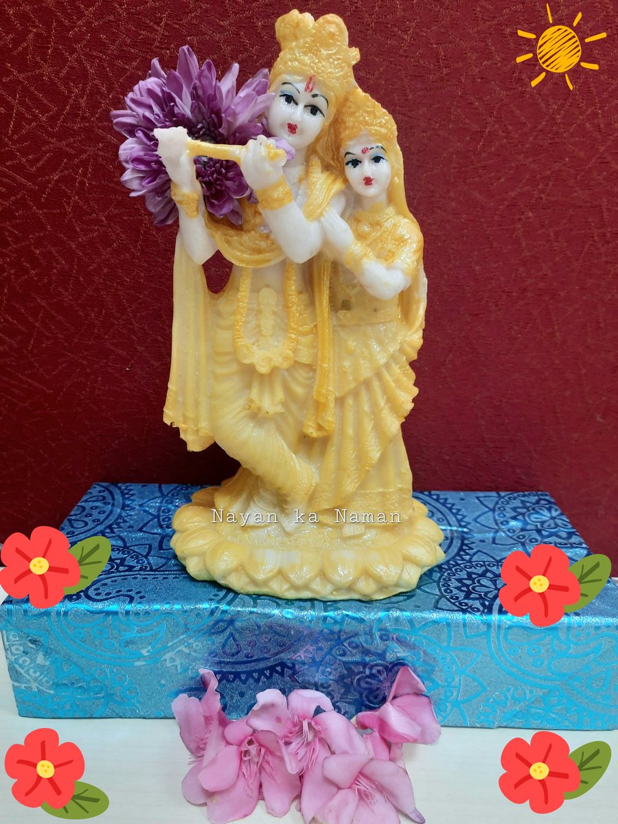 NayanToshiwal09's tweet photo. लोक में जितने देवता हैं, सब एक ही भगवान, की विभूतियाँ हैं, मनुष्य के समस्त गुण और अवगुण भगवान की शक्ति के ही रूप हैं। #GoodMorning #love #life #bhakti #motivation #thursdaymotivation #God #SanatanDharma #Krishna #RadheShyam #Radha #Radharaman #atchyut #Madhav #radhakrishna #trend https://t.co/jArREg8osd