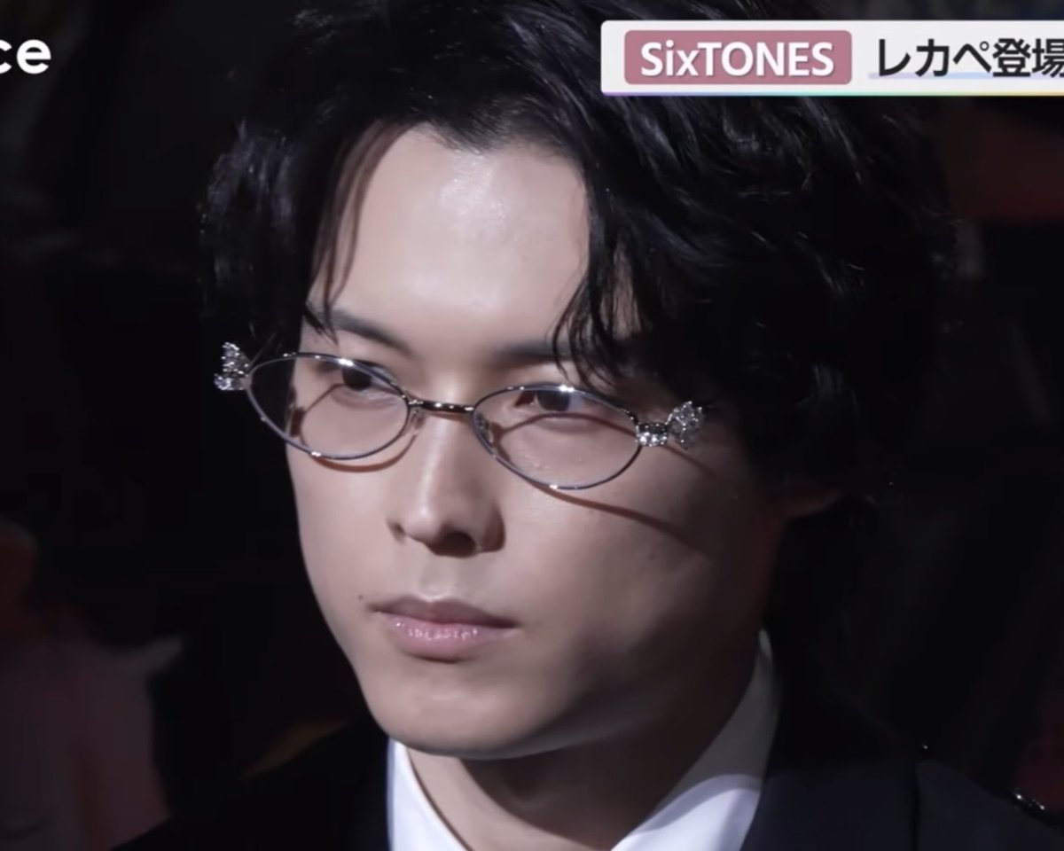 2fZu6's tweet photo. 松村北斗   顔 https://t.co/geNFNr8wIv