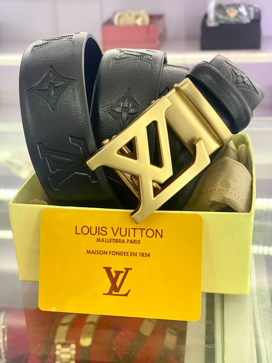 tolexy17's tweet photo. Different Designs of High Quality Luxury Belt 💯💯💯

🌹Price - k

All belts come fully packaged in a box
Dm: 0815 320 5086 
Location:Ibadan/Lagos
Delivery 📍:Nationwide https://t.co/4kSGvGZEMP