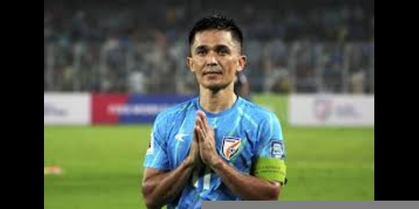hinkhoj's tweet image. Learn English by NEWS :  India vs Maldives Football Match 2025: Sunil Chhetri Shines as IND Wins 3-0  #commanding #prowess at namaste-english.com/daily-news/new…