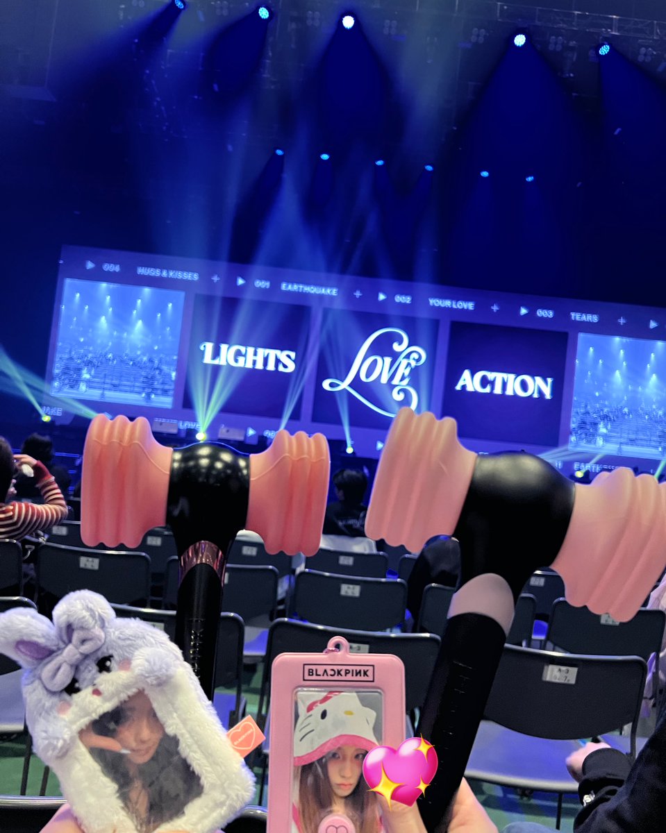 BP__0103's tweet photo. "LIGHTS, LOVE, ACTION!" 3.18🪄︎︎
ソロコン、アリーナなんて初めてでジスちゃん近くにいた、、感動
ジスもジスペンの方もみんな優しくて、とても優しさ溢れてた…空間もう優しい世界でした
幸せを貰いすぎましたㅠㅠ

日本に来てくれてありがとう じス︎🫶
#JISOOinTokyo #LIGHTSLOVEACTIONinTokyo https://t.co/dudnG1b1dq