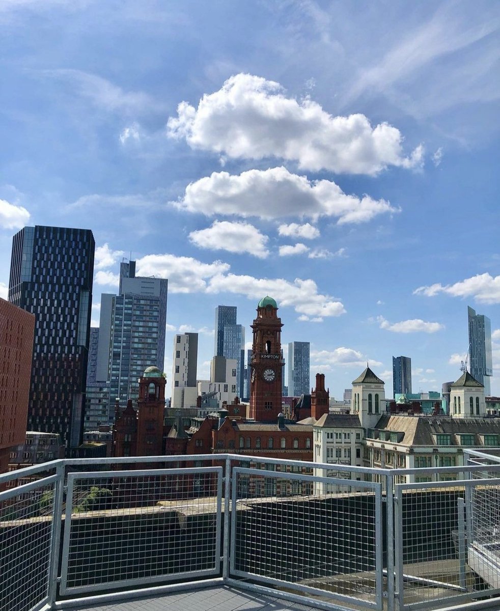 Manchester rooftops hitting different in the sunshine ☀️🏙️

Not a bad way to start the day.

Have a good one, everyone ❤️