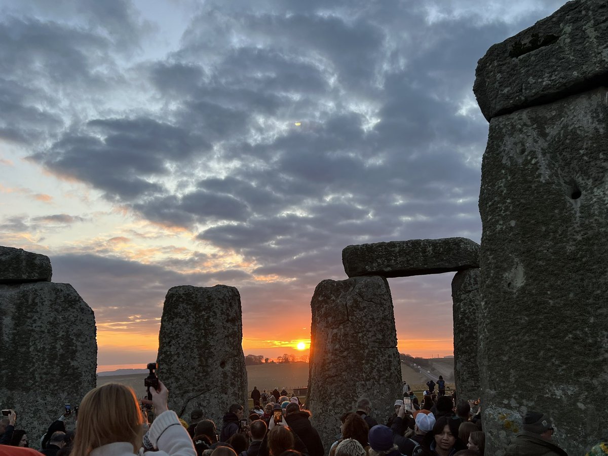 Stonehenge U.K tweet media
