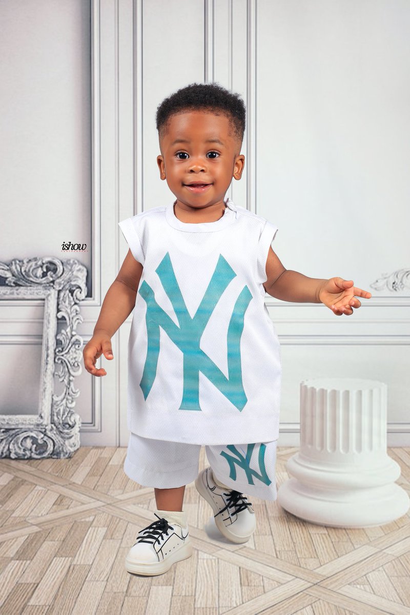 Uzo822's tweet photo. In add to my lovely 😍 Son, I pray for long-lasting life and prosperity. You're so special. Your star 🌟 will always shine brighter than ever.  Daddy loves ❤️ you so much. https://t.co/Y4FihoZrGG