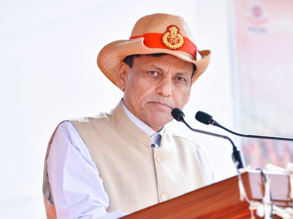 Bihar_clock's tweet photo. पानी के लिए बहा खून! केंद्रीय मंत्री नित्यानंद राय के भांजे की गोली मारकर हत्या! https://t.co/OhftagRFtP
