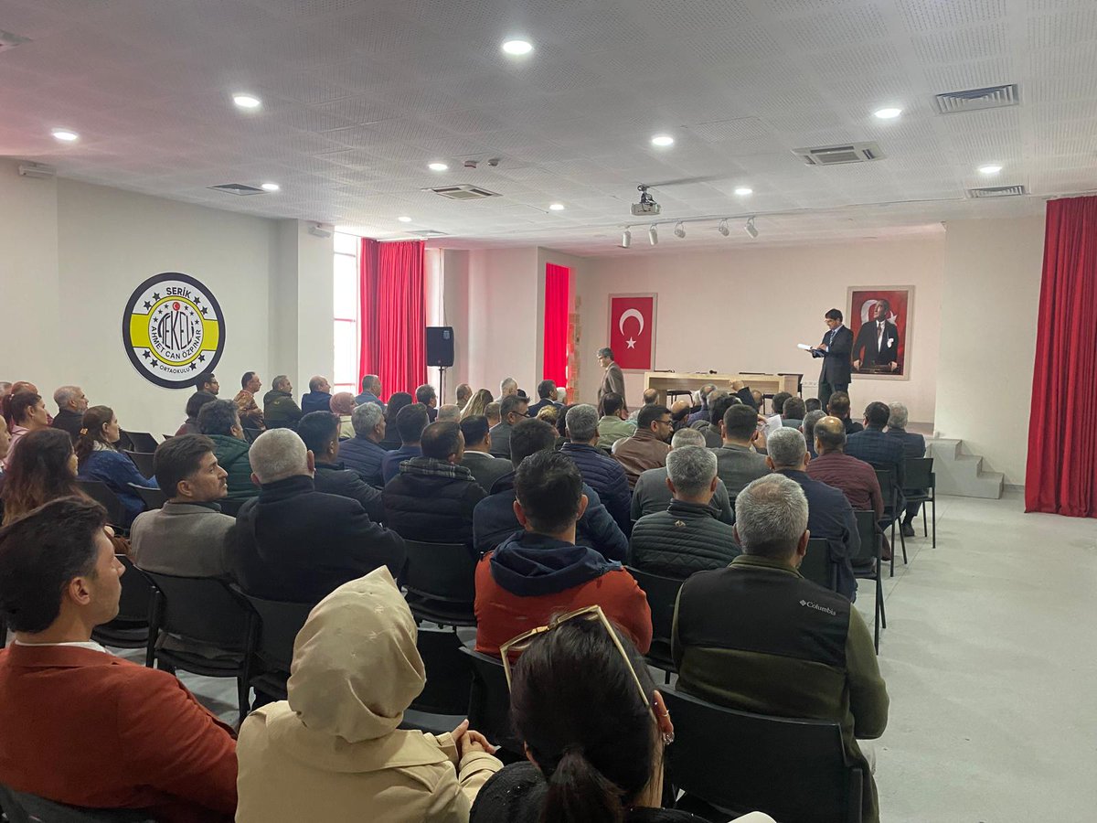 Şube Müdürümüz İbrahim İBRAHİMOĞLU
ortak sınavlarla ilgili ,Şube müdürümüz Yusuf USTA ek ders ücretlerinin MEBBİS üzerinden hesaplanması ile ilgili okul müdürlerimize bilgilendirme toplantısı yaptı.<a href="/ikramekiz/">ikram ekiz</a>