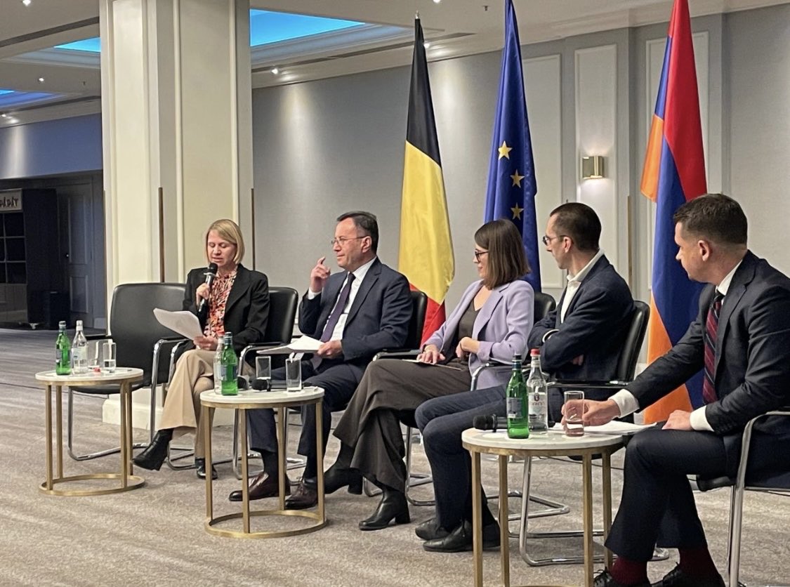 Samvel Mkrtchian (@samvelmkrtchian) on Twitter photo Pleased to contribute to panel discussion on🇦🇲🇪🇺 relations, organized with Universiteit Gent #Eureast Platform and APRI Armenia in collaboration with the Embassy of Belgium in Armenia. Pleased to contribute to panel discussion on🇦🇲🇪🇺 relations, organized with Universiteit Gent #Eureast Platform and APRI Armenia in collaboration with the Embassy of Belgium in Armenia.