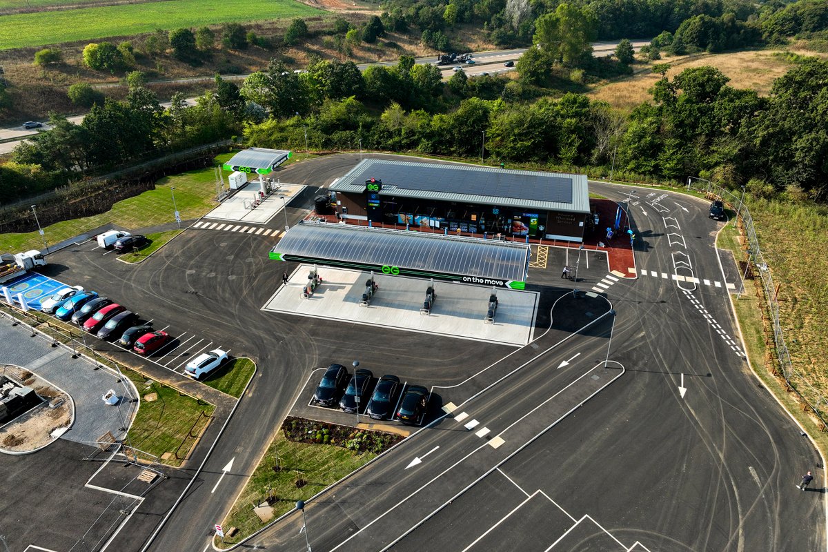 EG ON THE MOVE tweet media