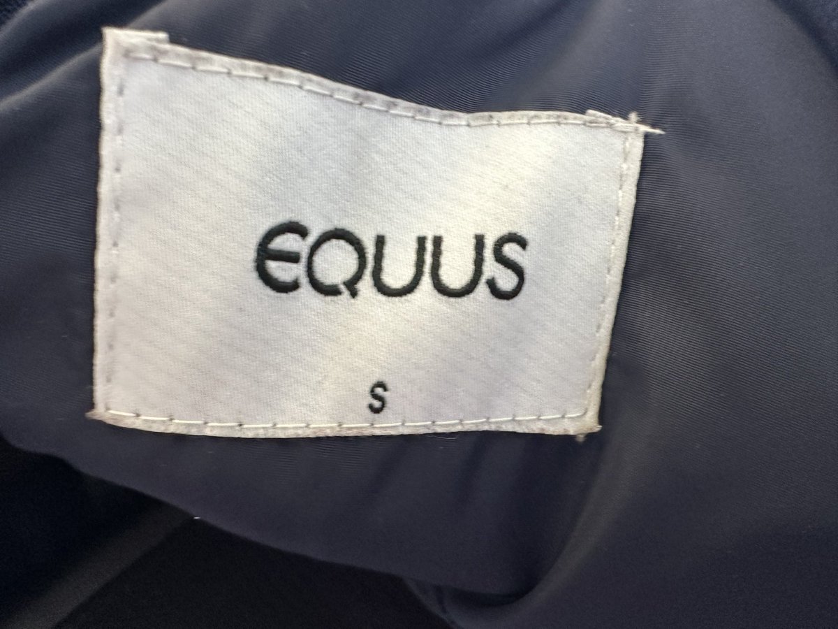 CruzadoDeLaCO's tweet image. La temporada de caza en el zoológico de los textiles se debe terminar para siempre. 
Equus, empresa familiar con 39 años en el rubro, importa a 11 USD  y vende a 100 USD