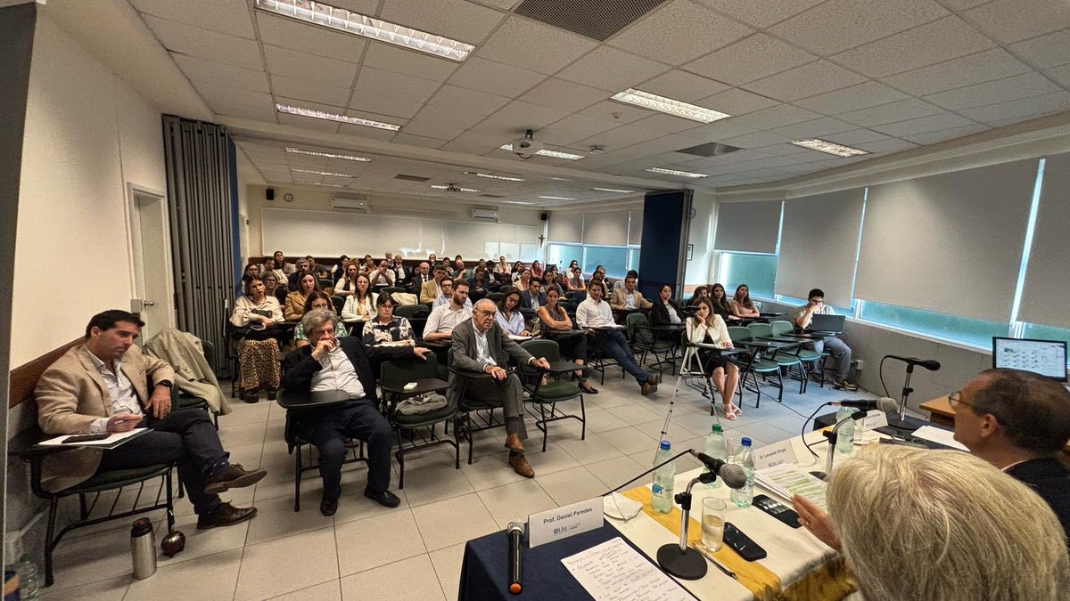 MatĆas PĆ©rez del Castillo (@mpdelcastillo) on Twitter photo Celebro las Primeras Jornadas de Derecho Laboral Empresarial, en las que se abordaron las relaciones laborales con un enfoque prĆ”ctico orientado a la realidad empresarial.
Gracias a la <a href="/UMderecho/">Derecho UM</a> y a los laboralistas que participaron. Celebro las Primeras Jornadas de Derecho Laboral Empresarial, en las que se abordaron las relaciones laborales con un enfoque prƔctico orientado a la realidad empresarial.
Gracias a la <a href="/UMderecho/">Derecho UM</a> y a los laboralistas que participaron.