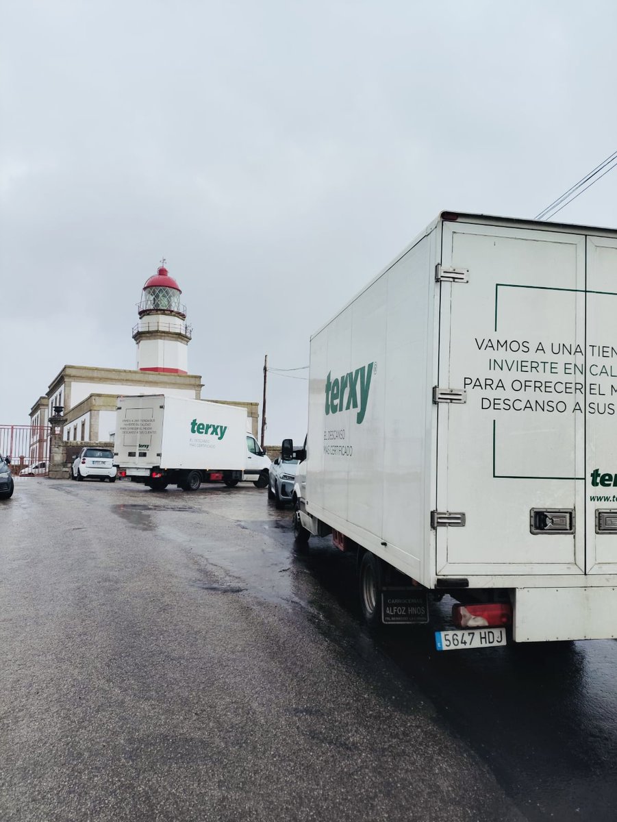 Hoy hemos equipado al Hotel Faro Silleiro con colchones #Terxy 
Colchones de alta calidad con tejido stretch ignífugo y tratamiento insecta que actúa como un eficaz repelente de insectos, ácaros y chinches. 
¿Y tú, también valoras un buen colchón cuando viajas?