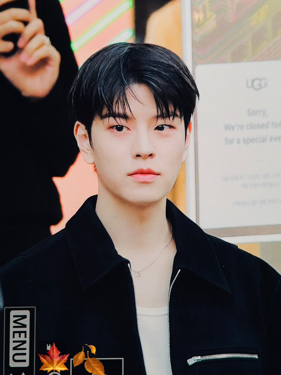 fallforyouLS's tweet image. 250320 UGG 행사 
#승민 #SEUNGMIN 

🤍