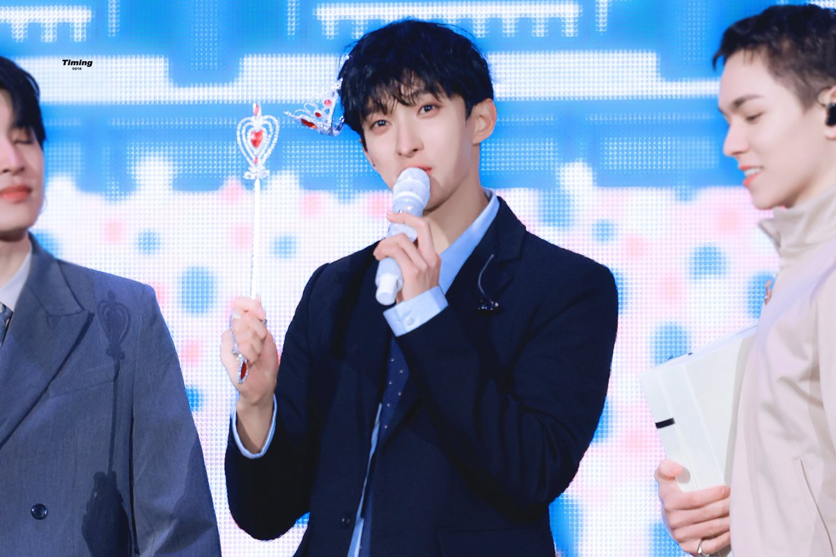 타이밍 tweet media