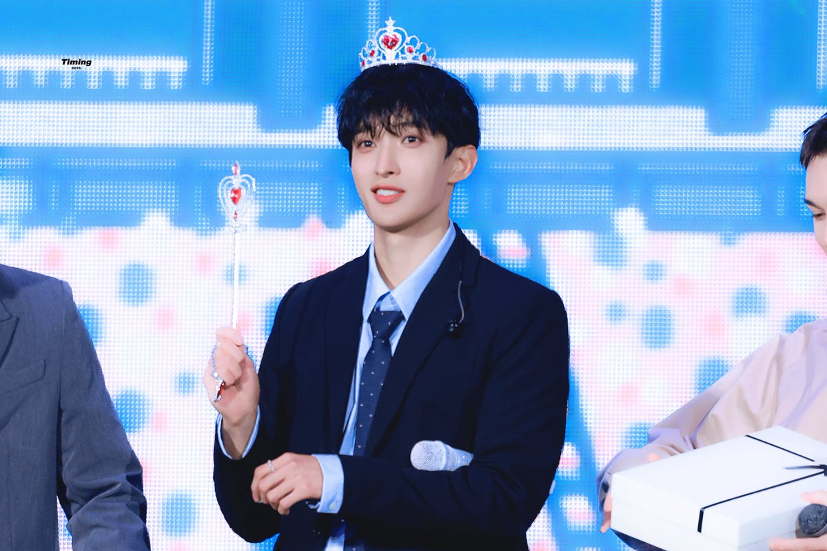 타이밍 tweet media