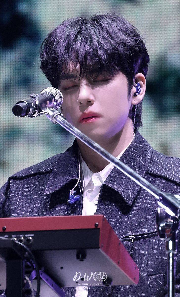 250316 데이식스 광주

💜💜💜

#DAY6 #원필 #WONPIL