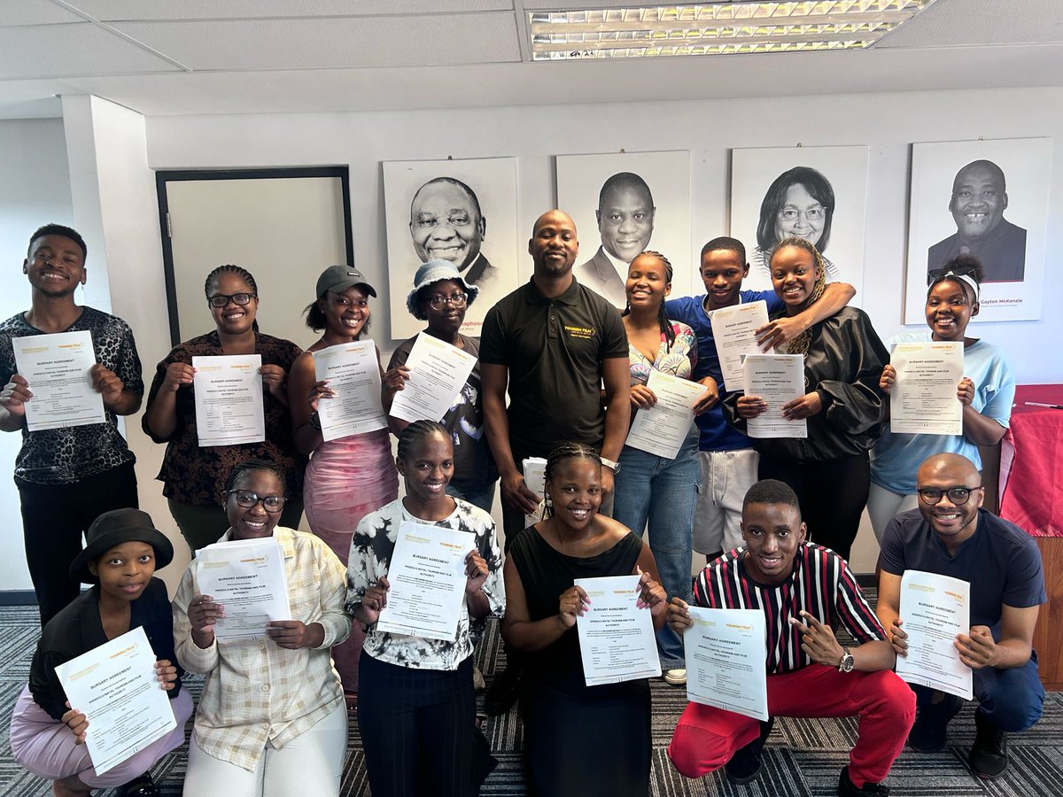 FilmInKZN's tweet image. 🎬 Investing in the Future of Film in KZN! 🎉

The Industry Skills Development (ISD) Film Bursary for 2025 has officially been signed! A huge congratulations to the 33 talented students who have been selected to pursue their studies at AFDA, UKZN &amp;amp; DUT

#KZNFilm #FutureFilmmakers