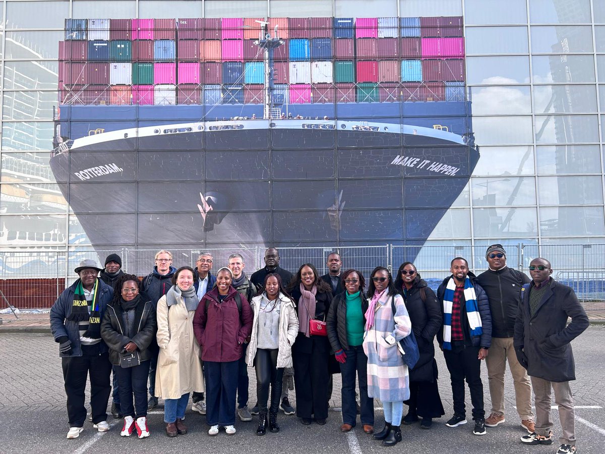 FEAFFA's tweet image. We are proud to contribute to a greener freight ecosystem! 🌍🚛

Ms. Josephine Nyebaza from FEAFFA, represented the EAC&apos;s Regional Logistics sector at the #SmartFreightWeek2025 in Amsterdam, promoting freight and logistics innovation.

#Logistics #freightindustry #Sustainability