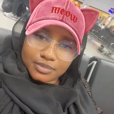 #NewProfilePic
Ramadan Kareem 🌙