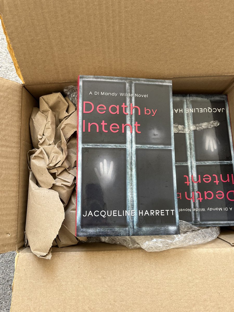 DIMandyWilde's tweet image. And they have arrived! Creepy cover, isn’t it? 
#DiamondCrime #policeprocedural #Wales #crimefiction