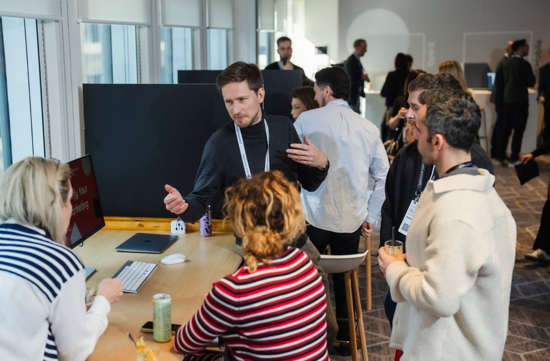 Optimove tweet media