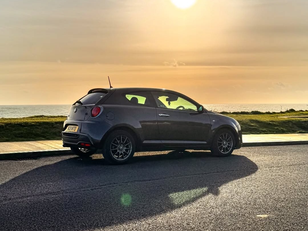 Alfa Romeo UK tweet media