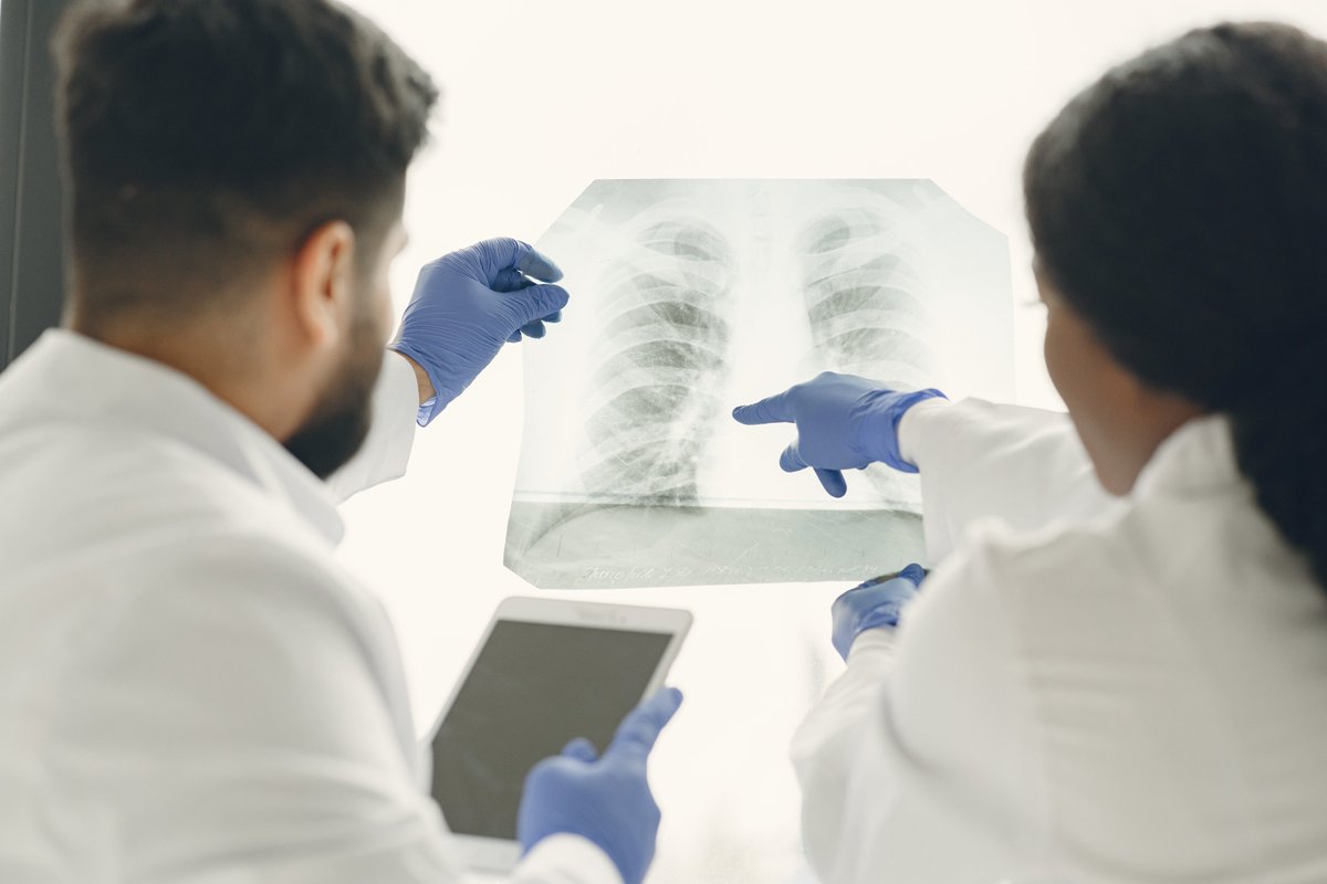 Research in Poland (@researchinpl) on Twitter photo 🇵🇱🧑🔬Researchers from <a href="/WUT_edu/">Warsaw University of Technology</a>, in collaboration with the Polish Lung Cancer Group, have developed an artificial intelligence model based on the world’s largest database of chest X-ray images to help doctors diagnose diseases faster and more effectively!
👉researchinpoland.org/news/polish-ai… 🇵🇱🧑🔬Researchers from <a href="/WUT_edu/">Warsaw University of Technology</a>, in collaboration with the Polish Lung Cancer Group, have developed an artificial intelligence model based on the world’s largest database of chest X-ray images to help doctors diagnose diseases faster and more effectively!
👉researchinpoland.org/news/polish-ai…