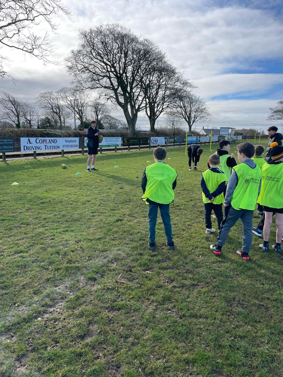 P4/5 TOUCH RUGBY FESTIVAL 🏉

Our Sports Leaders class planned and led a fun morning of rugby, with 150 children in P4/5 taking part from the Annan cluster. A big thanks Nicole Barlow <a href="/AnnanRugby/">Annan Rugby</a> and Sandra Proudfoot for helping to get our sports leaders prepared for the event!💛
