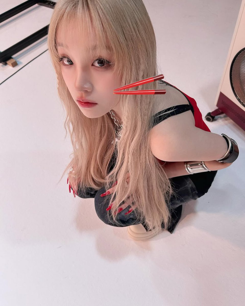 deactivated (@yuqithink) on Twitter photo 