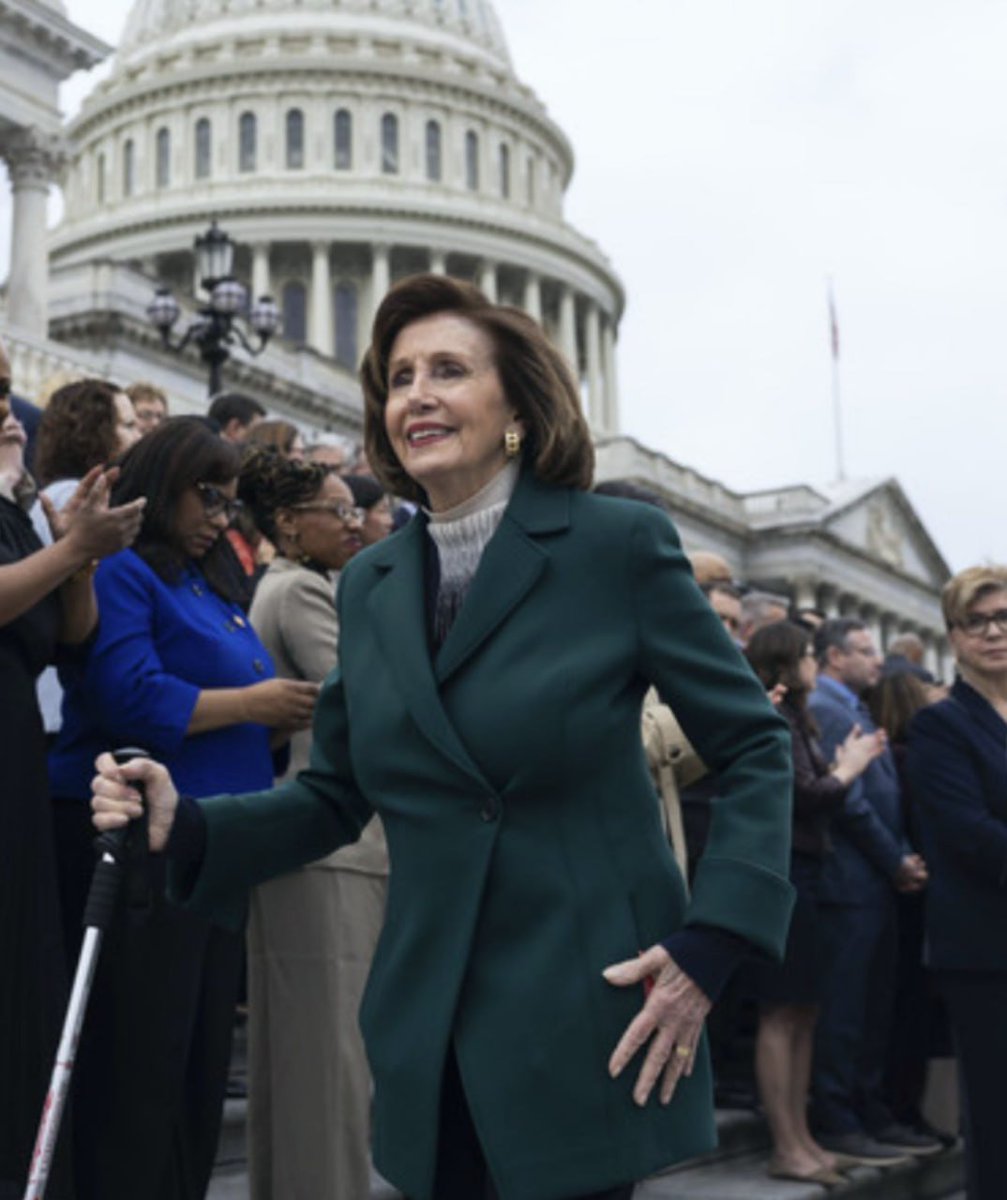 🚨BREAKING: Would you support D.O.G.E. investigating Nancy Pelosi’s Multi MILLION Dollar Net Worth ?

YES or NO ?