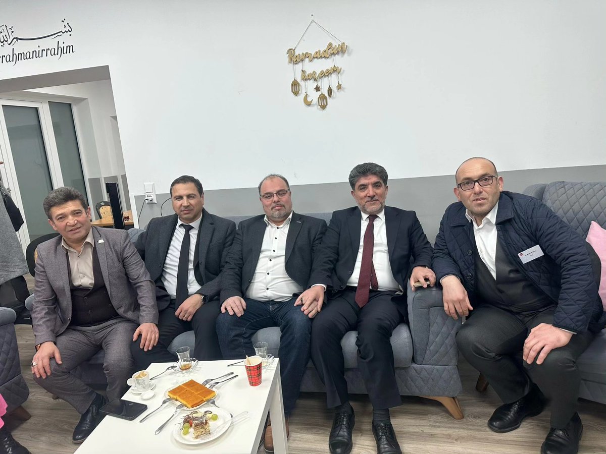 Eğitim Ataşemiz Doç. Dr. Hasan Kazım Kalkan Bremen Eyalet Veliler Birliği yönetimi kurulu üyeleri ile vedalaştı. Veda programı ve ataşeliğimize her zaman sundukları destekleri için teşekkür ederiz.
<a href="/tcmeb/">Millî Eğitim Bakanlığı</a> <a href="/mebyyegm/">Yükseköğretim ve Yurt Dışı Eğitim Genel Müdürlüğü</a> <a href="/mebabdigm/">T.C. MEB AB ve Dış İlişkiler Genel Müdürlüğü</a>